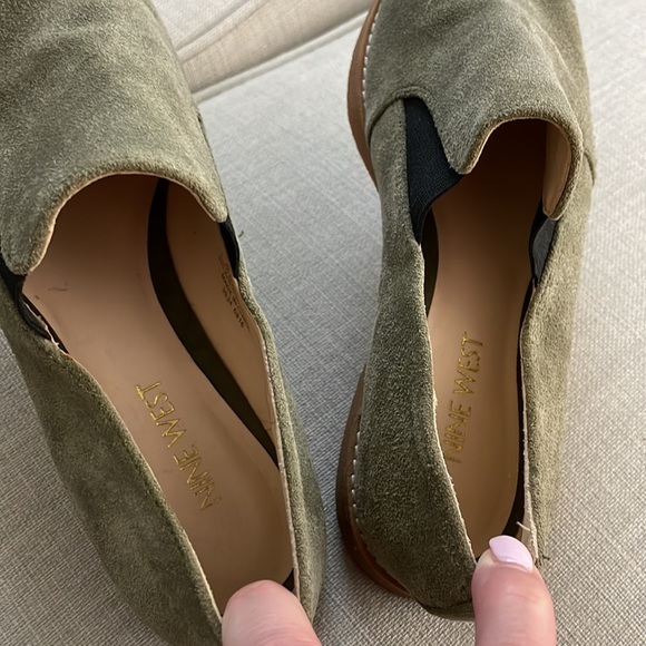Nine West Quinko Suede Slip-On Loafers/Flats, Size 7M - Picture 7 of 12